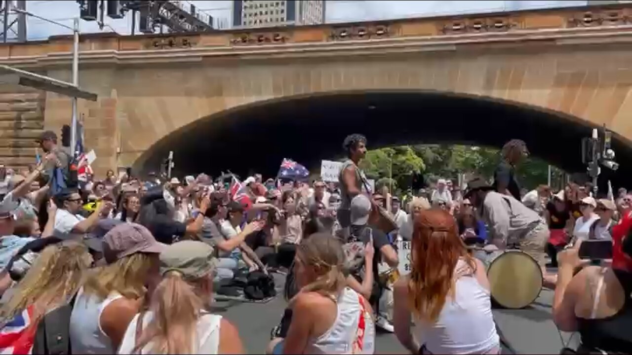 Sydney today . . . No vax