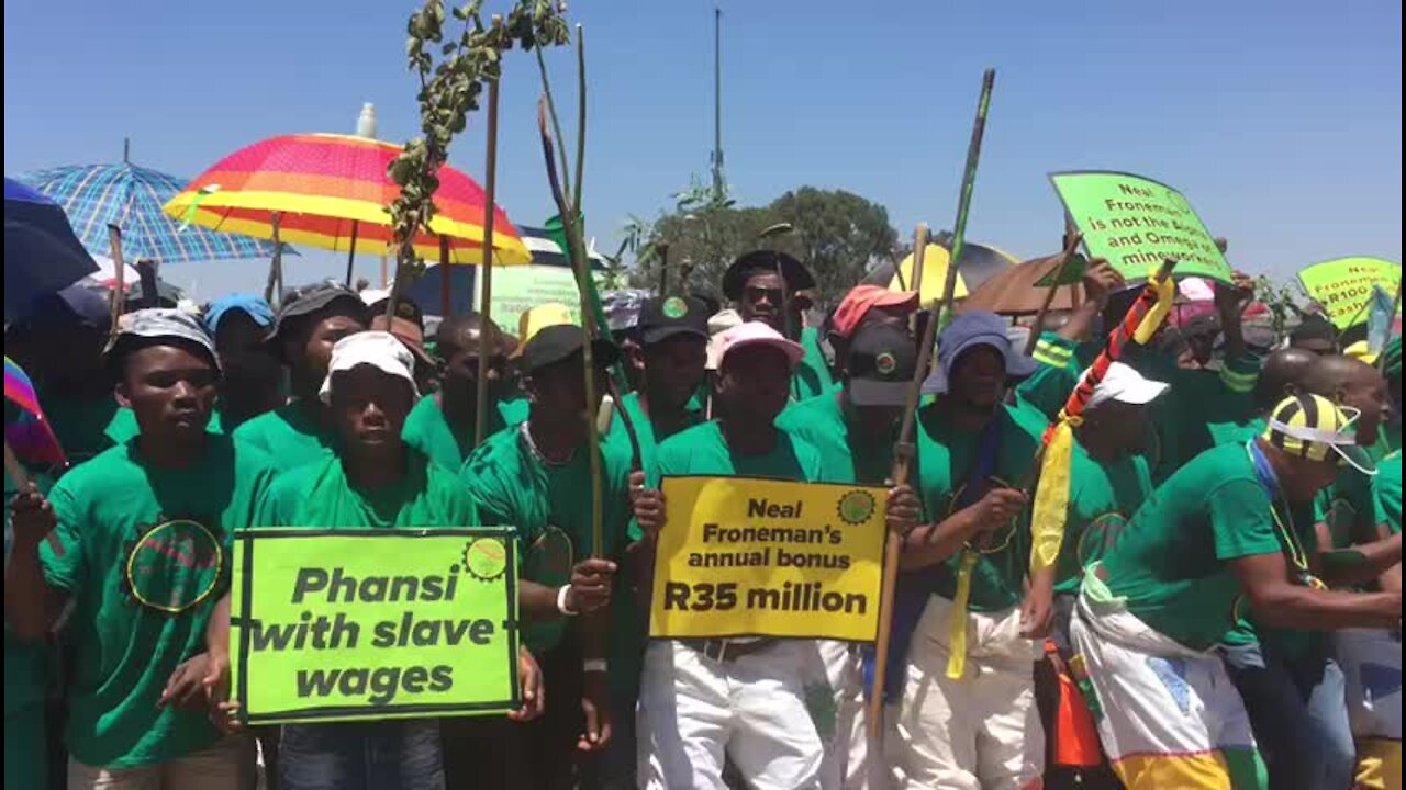 SOUTH AFRICA - Johannesburg - AMCU march (Video) (GQH)