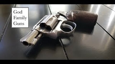 Smith and Wesson Model 60 : CCW Revolver