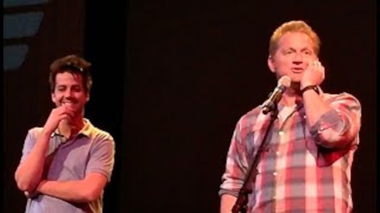 Tim Hawkins & John Crist ((LIVE))