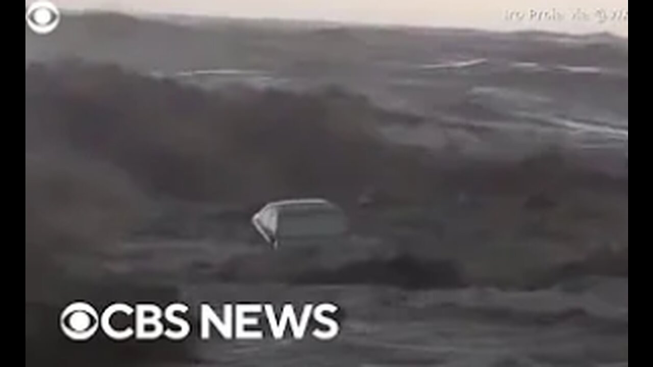 Cars wash into the sea as "powerful" storm Daniel slams Greece