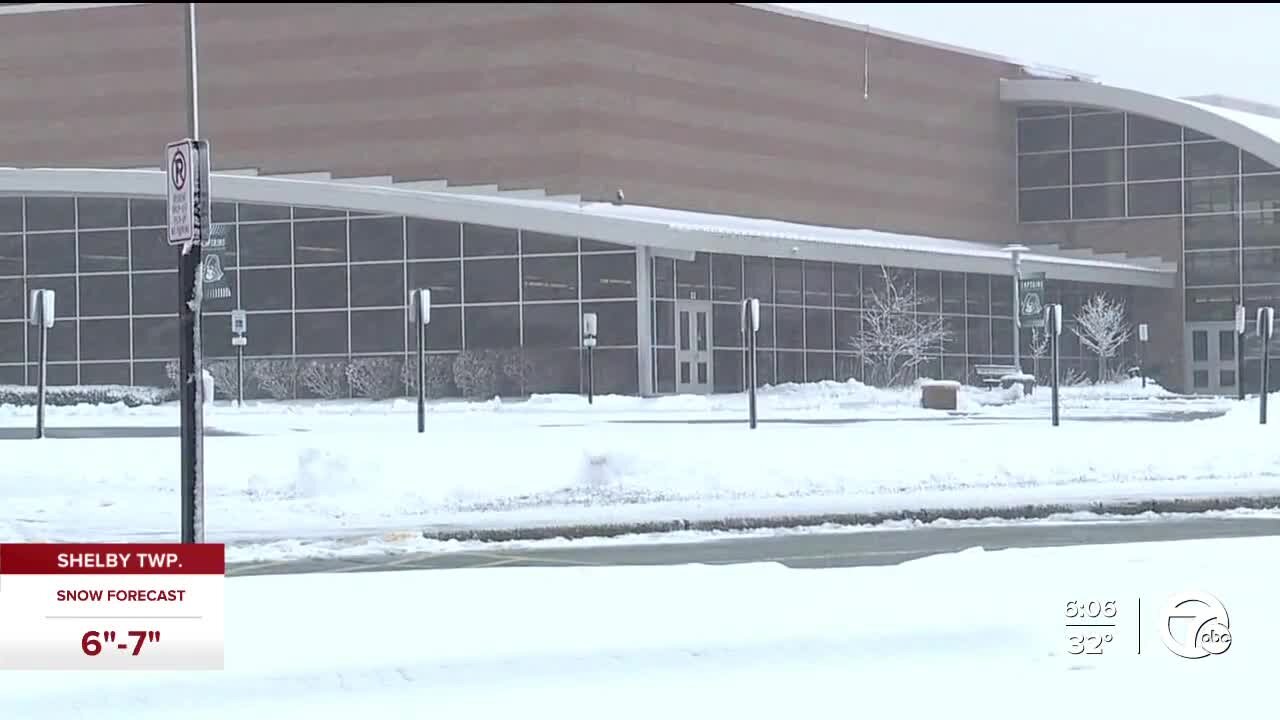 Parents frustrated after late snow day call in Waterford