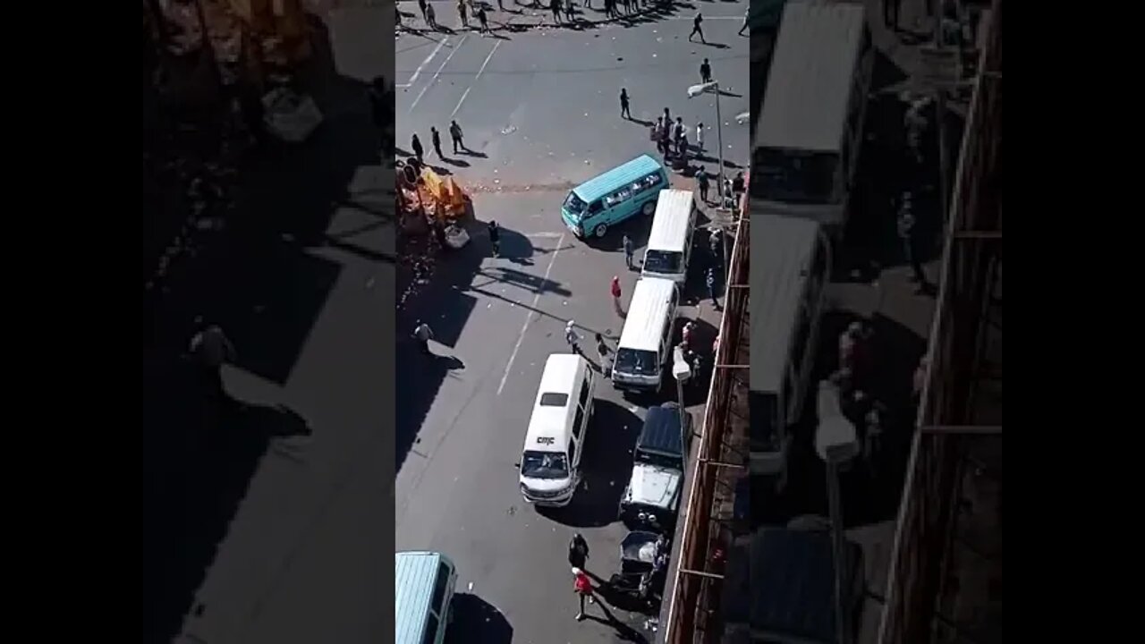 Violence Erupts in SA (12/07/2021)(4)