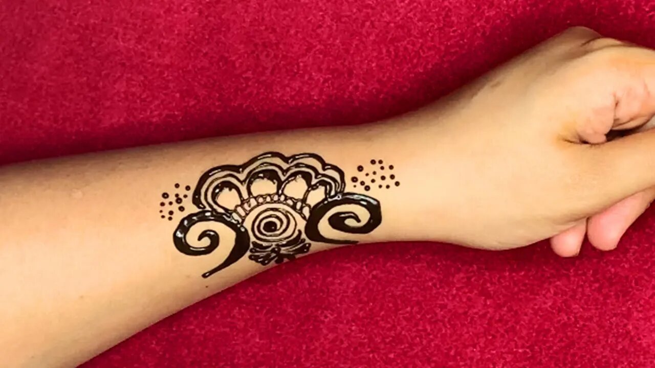 Short arm henna design for girls _ easy henna design