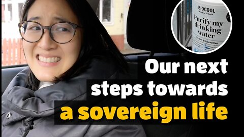 Our next steps to a sovereign life (exploring a house and becoming self-sustaining)