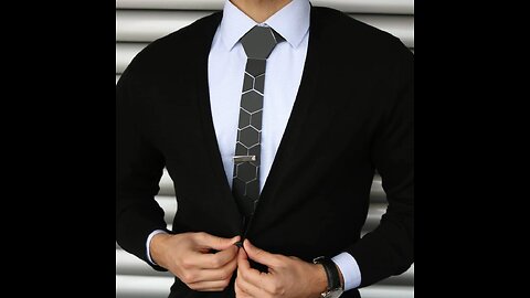 How To Tie a Tie