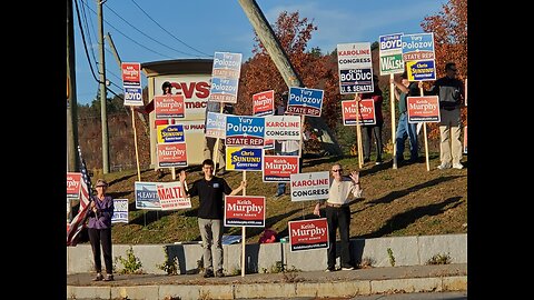 Hooksett signwave supporting republicans in Hooksett, New Hampshire on Friday, Novermber 4, 2022