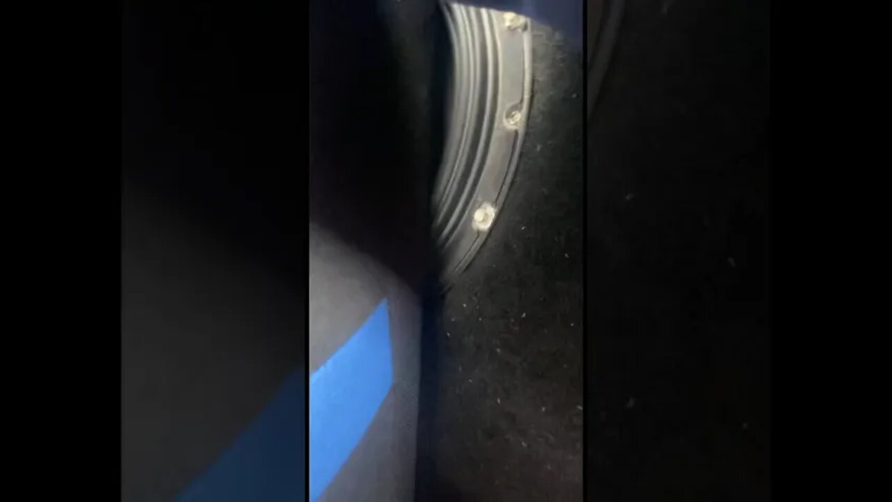 If yr ever wondering how to numb yr ass just get yr friend to install subs under the seat #shorts