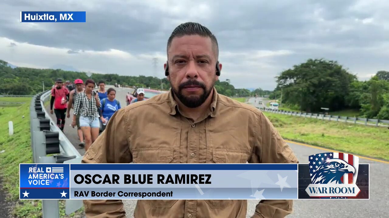 “The Border Is Open”: Migrants Comment To Oscar Ramirez As They Move In Mass To U.S.