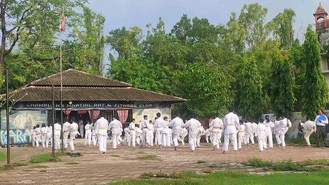 Loud sound of students in exam