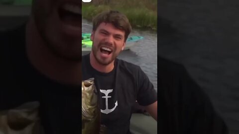 GAINT Bass caught form a KAYAK! #bassfishing #kayak #bassfish