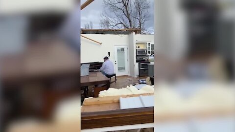 Man who lost home in tornadoes spreads hope through music