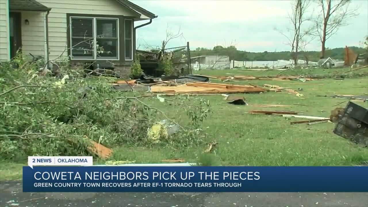 Coweta Neighbors pick up the Pieces