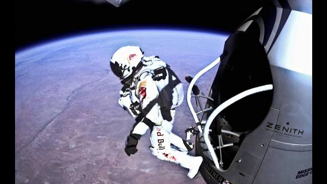 Man Jumped From Space !!!