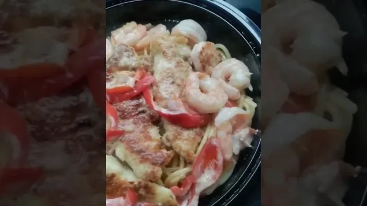 Shrimp and Chicken Carbonara