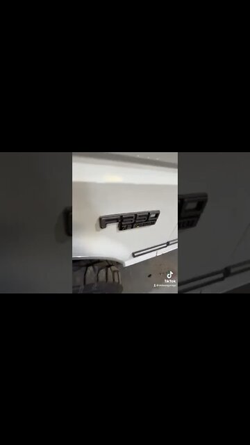 CAT 3126 swapped OBS F350 with SuperDuty King Ranch interior.