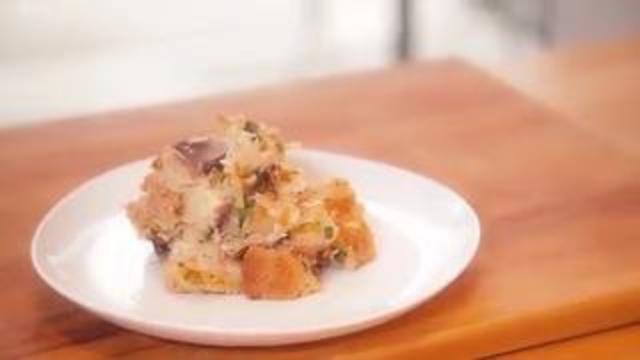 Caramelized Onion Bread Pudding