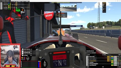 iRacing noob's SimRacing adventures continue!!!