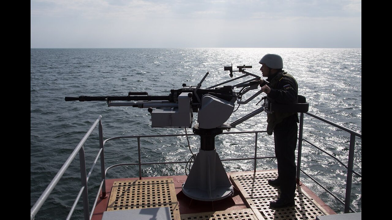 Russian gunner destroyes Three unmanned ukro vessels