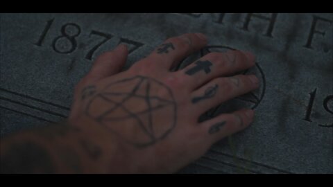 Keep it G by: RainingOnRoses Music Video