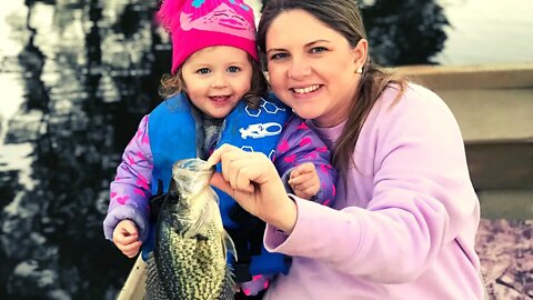 Crappie Fishing with my Extremely Pregnant Wife! (aka White Perch)