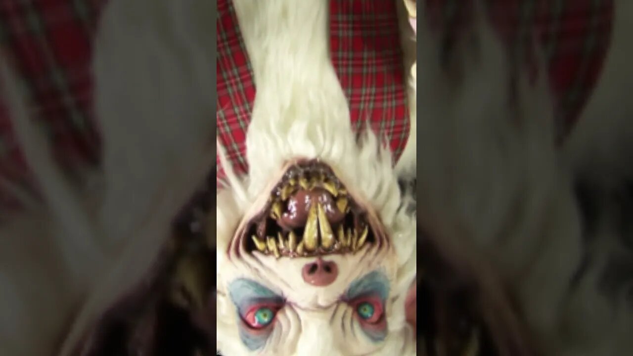 A Really Large Creepy Easter Bunny Visits! 😬 #CreepyEasterbunny #Creepy #Visits