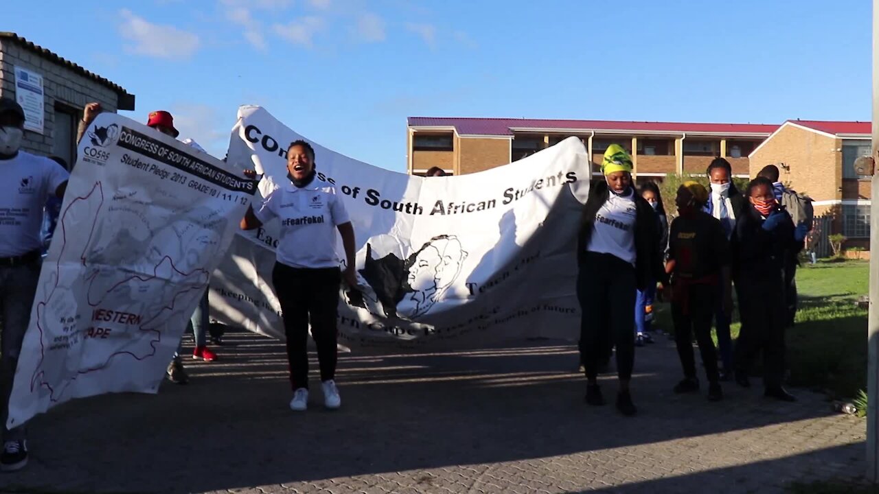 SOUTH AFRICA - Cape Town - COSAS shut down a COVID-19 positive Khayelitsha school (Video) (PLe)