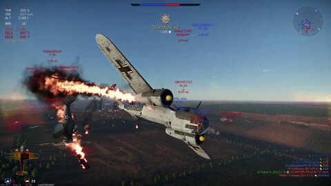 War Thunder - Stop Screwing With Me! Landing-Type Mid-Air-Collision & Survived! / Hör auf, mit mir zu vögeln! Landeartige Kollision in der Luft & überlebt!