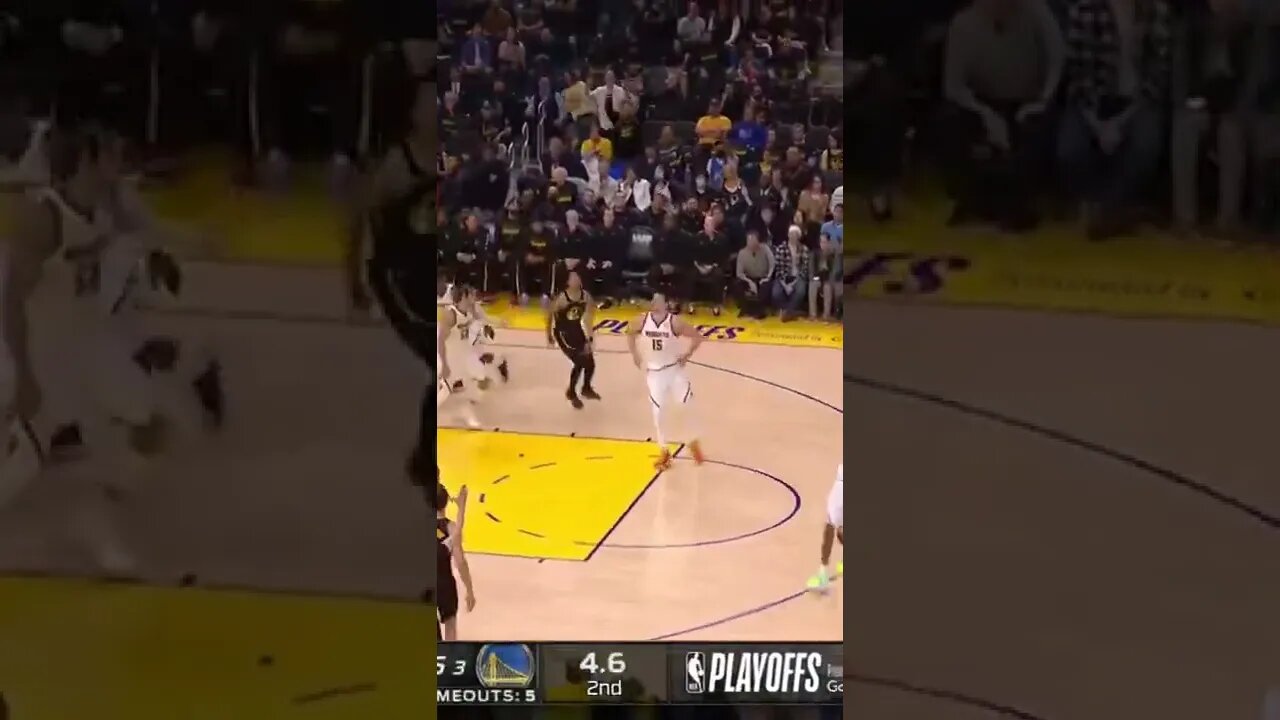 Steph knocks down catch and shoot 3 to close out the half!