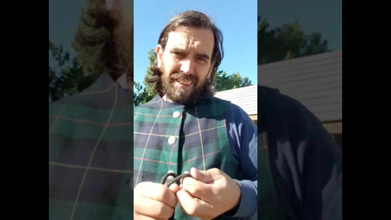 Overhand Loop In The Bight vs. Angler's Loop In The Bight (knots)