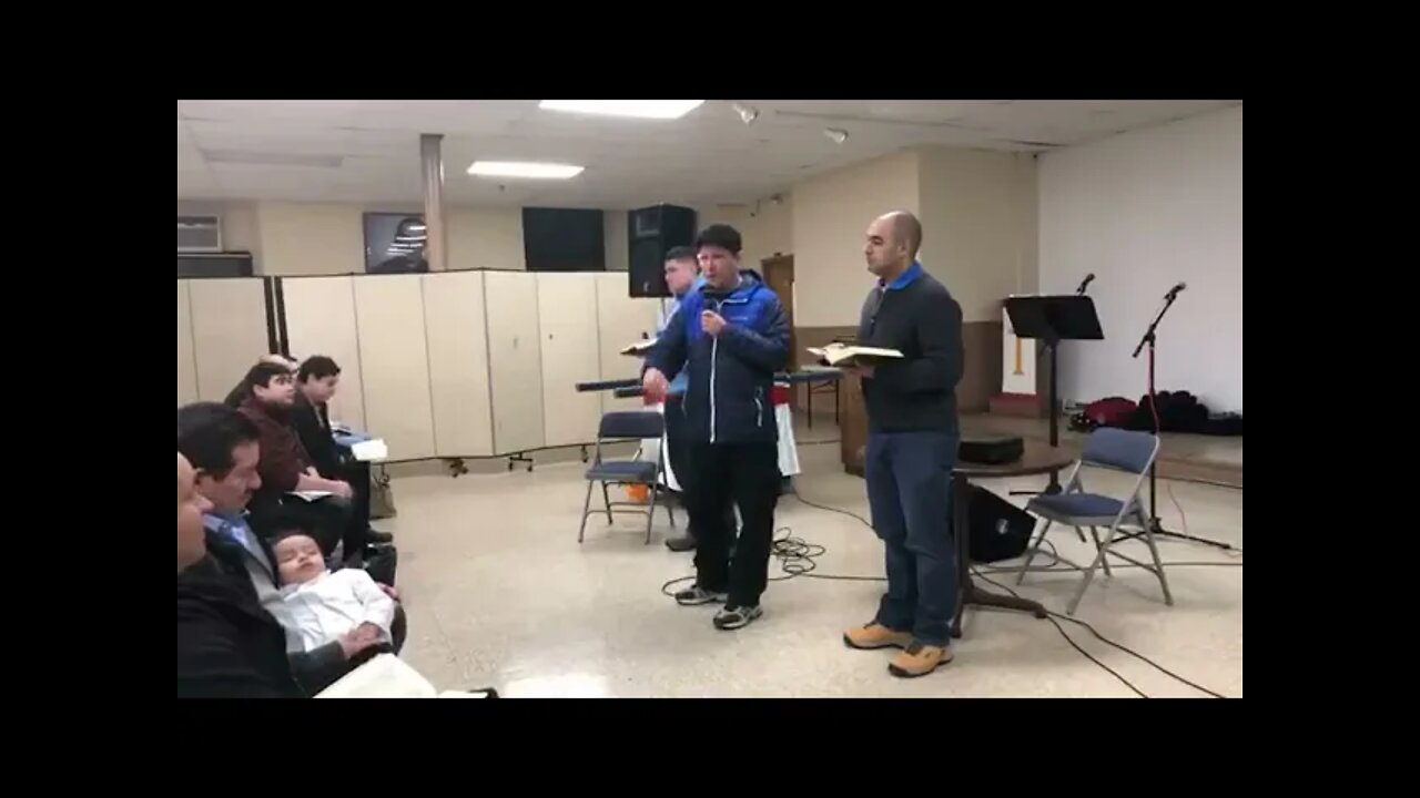 Padre Luis Toro, en el Santísimo Redentor de Boston.