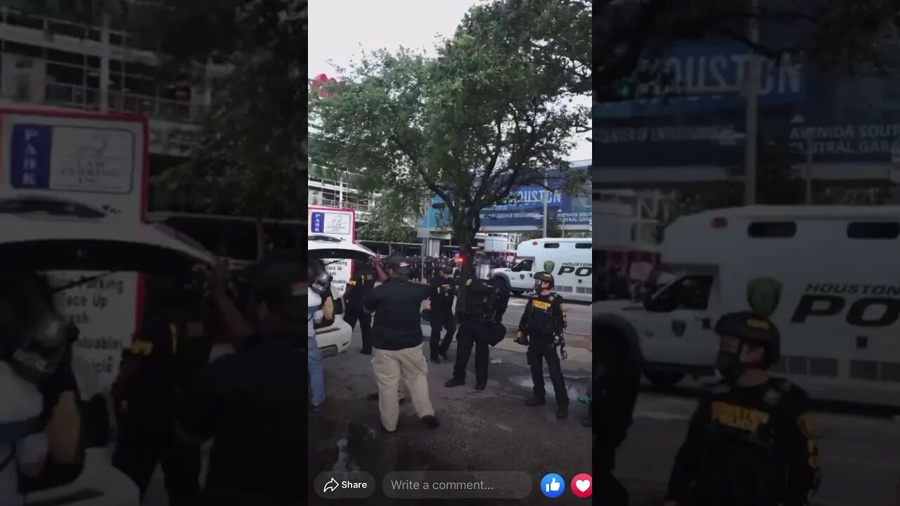 George Floyd protest 6/2/29 cops block the sidewalks but tell you to leave