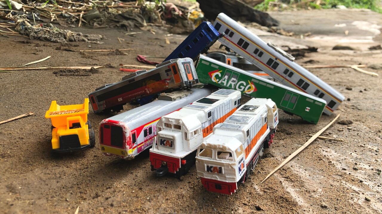 Found Many Toys In River After Big Flood
