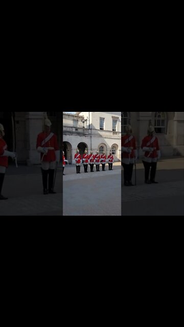 4 o'clock inspection #horseguardsparade