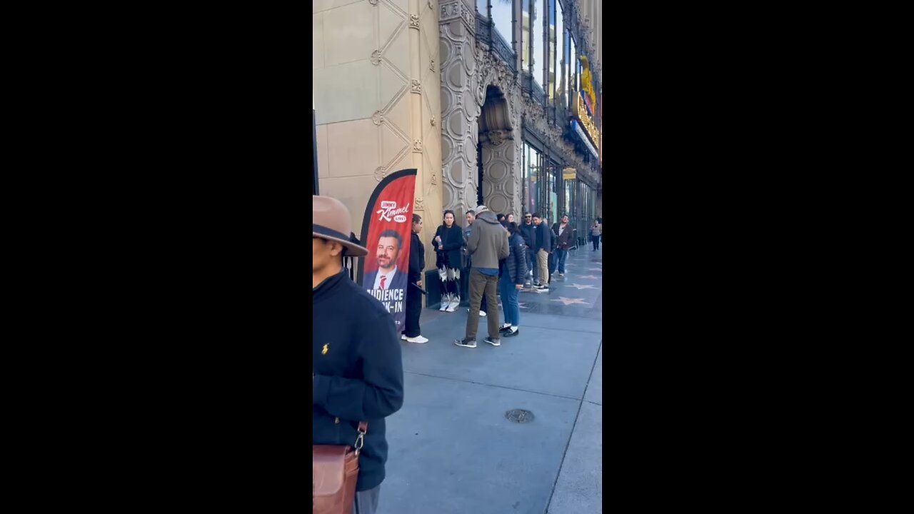 Fila de Gente para Jimmy Kimmel Live