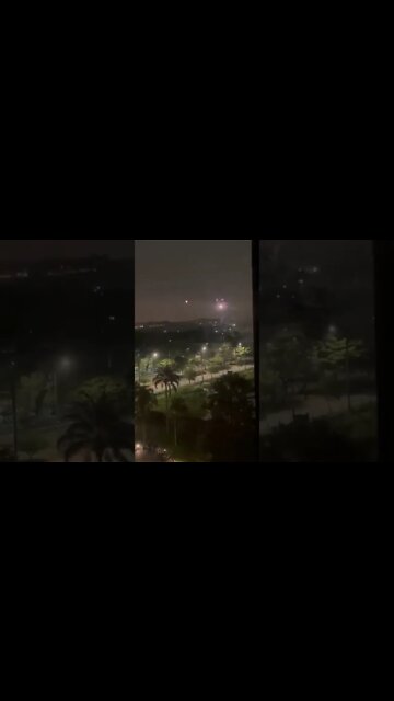 Foguetório no hotel do Flamengo antes da final da Copa do Brasil contra o Corinthians em SP