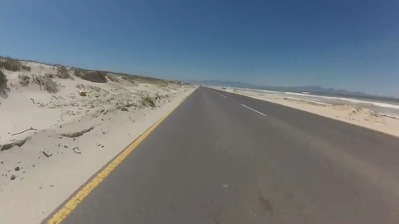 Dangerous scenic route in Cape Town / Day & Night