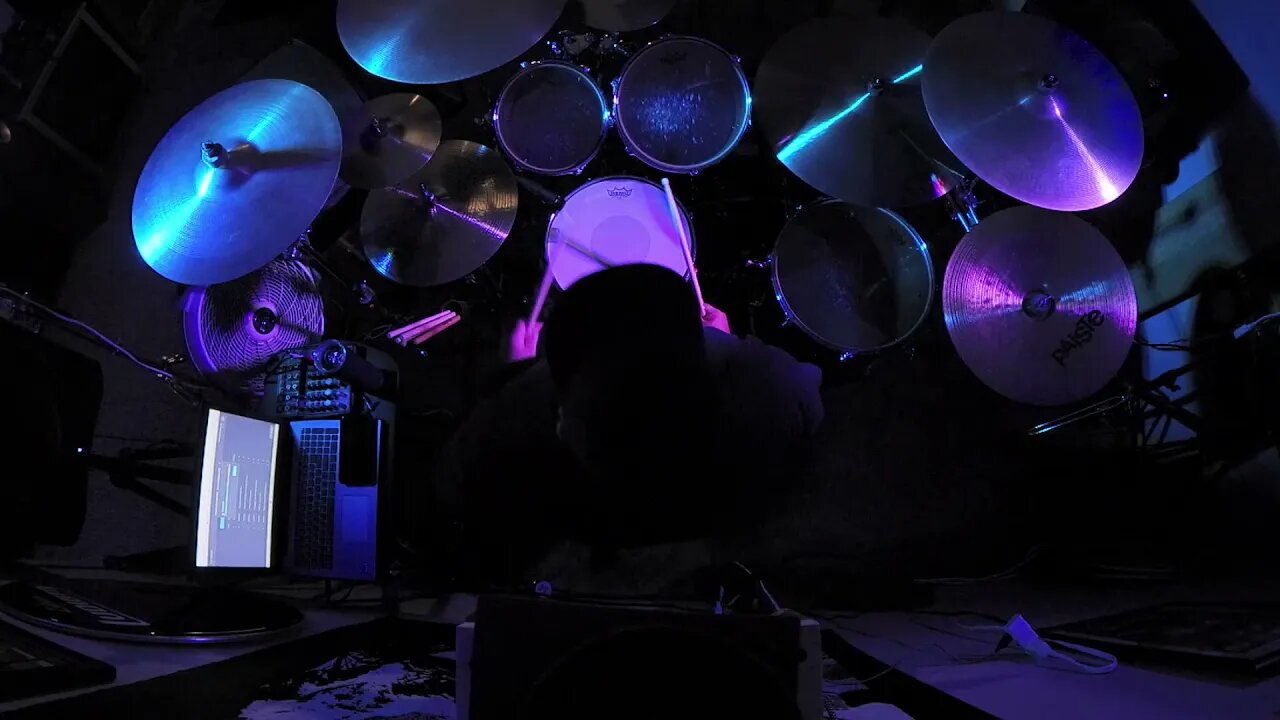 Metallica , " Seek and Destroy"Drum Cover/Improv ( First Attempt)