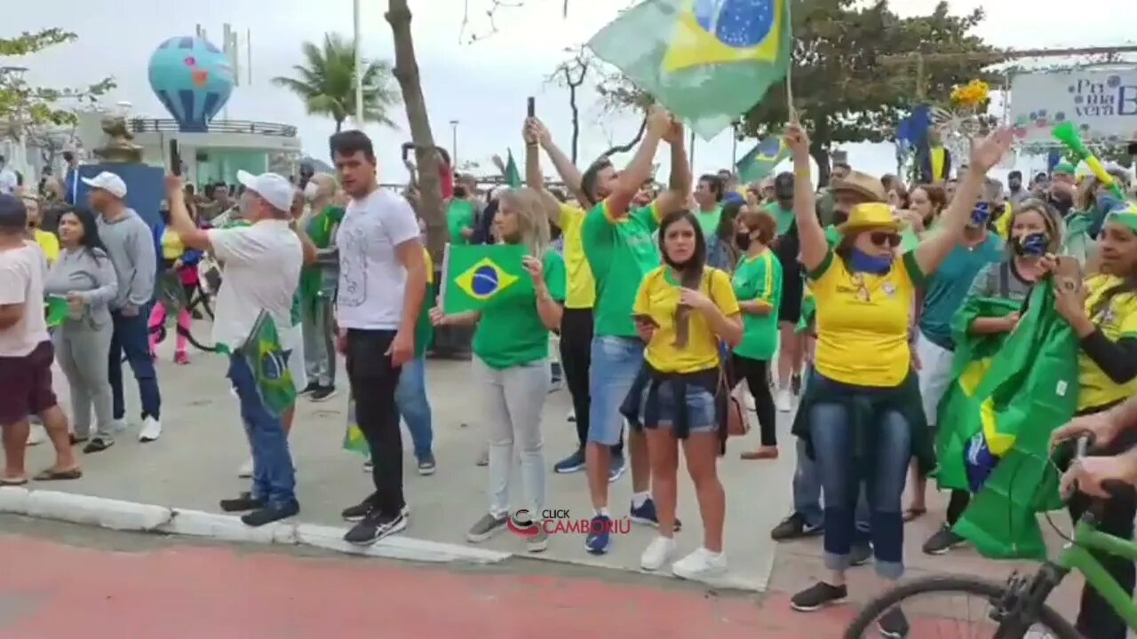 7 DE SETEMBRO: HINO NACIONAL NA PRAÇA TAMANDARÉ