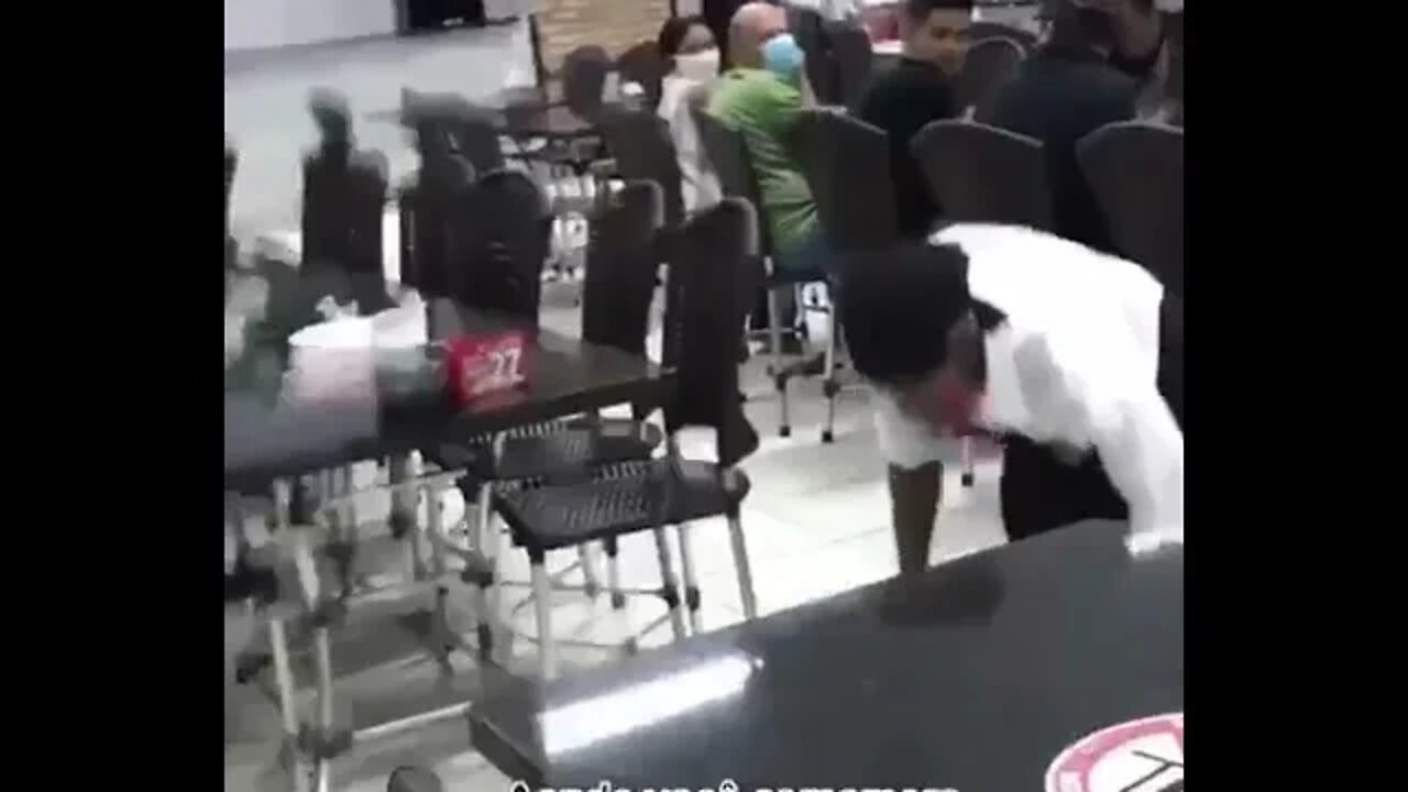 ASSIM QUE SE COMEMORA UM ANIVERSARIO ( MEME ) ( VIRAL ) #shorts