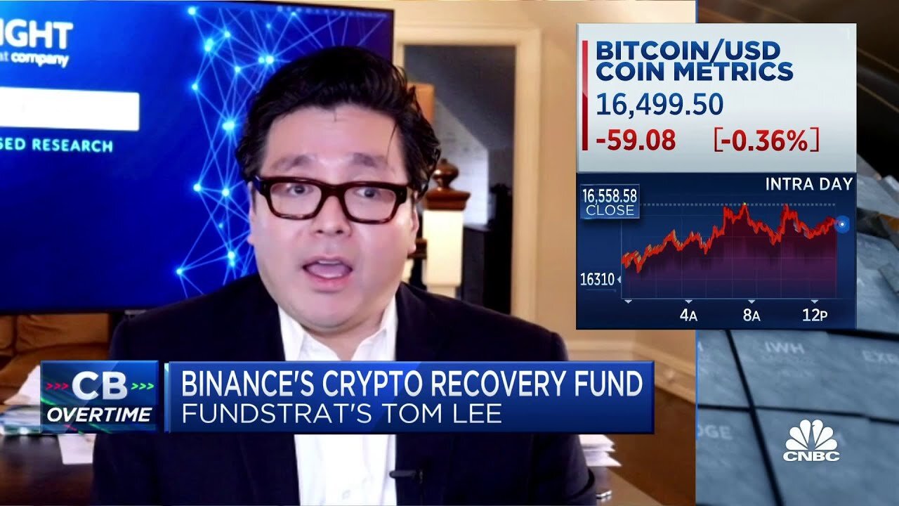 According to Tom Lee of Fundstrat, Bitcoin still makes sense for some investors.