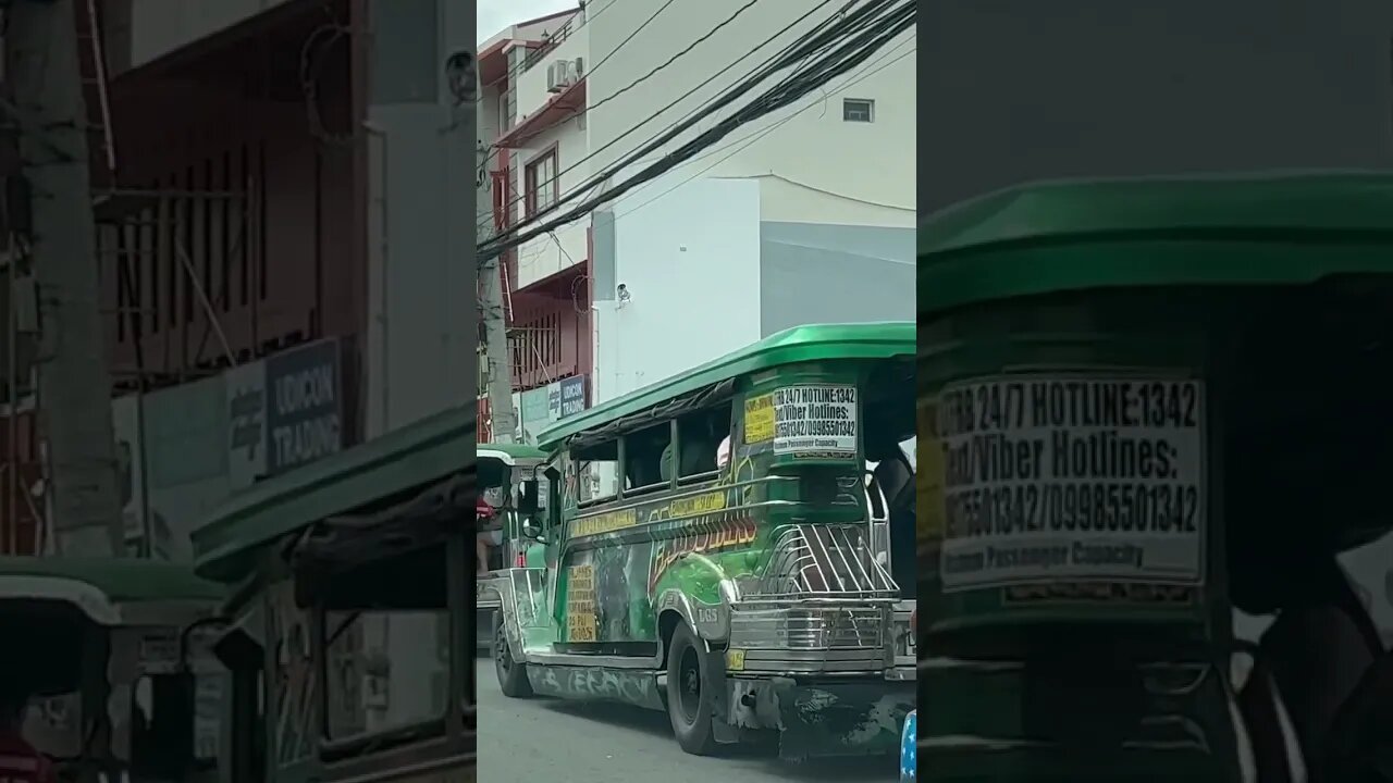 Jeepneys in Heavy Traffic 😁 #shorts #shortvideo #shortsvideo #travel #philippines