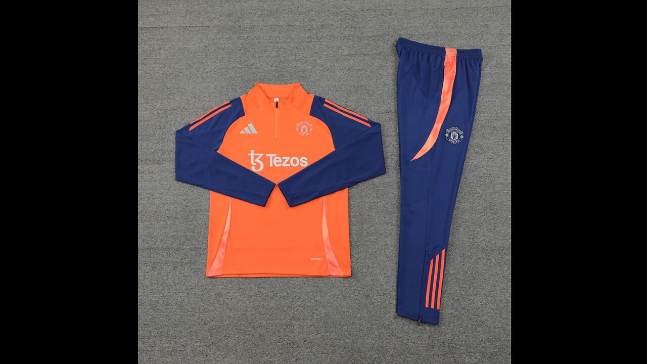 👉🏻⚽️2024/25 Manchester United Adult/Kid Orange Long Sleeve Tracksuit