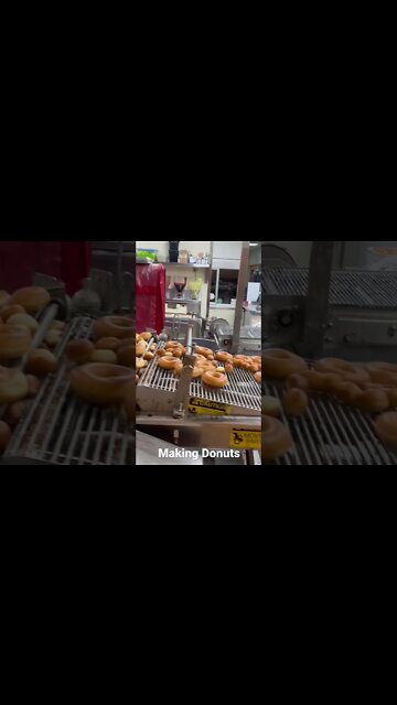 Making donuts at Krispy Kreme￼