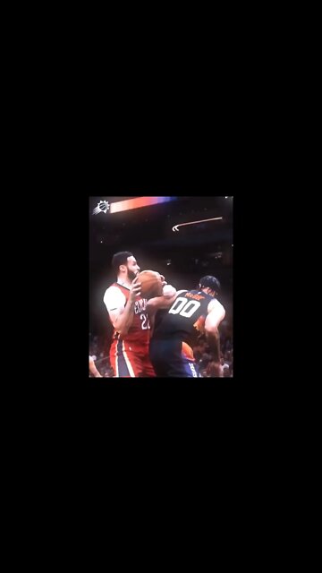 Mcgee protects the paint for the Suns!