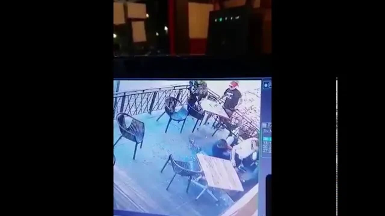 Bystanders Stop Self Confessed Muslim Pedo's Child Kidnap Attempt at Florida Restaurant!