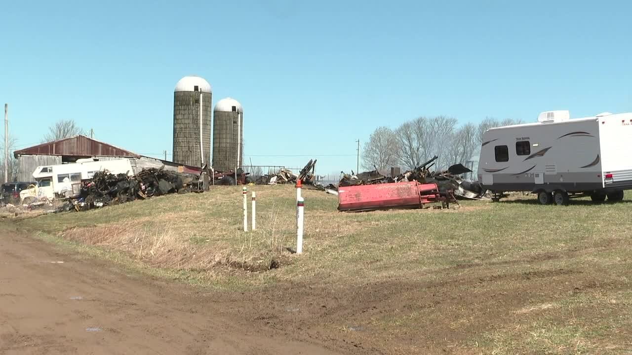 Genesee Township community reacts to a tragic house fire