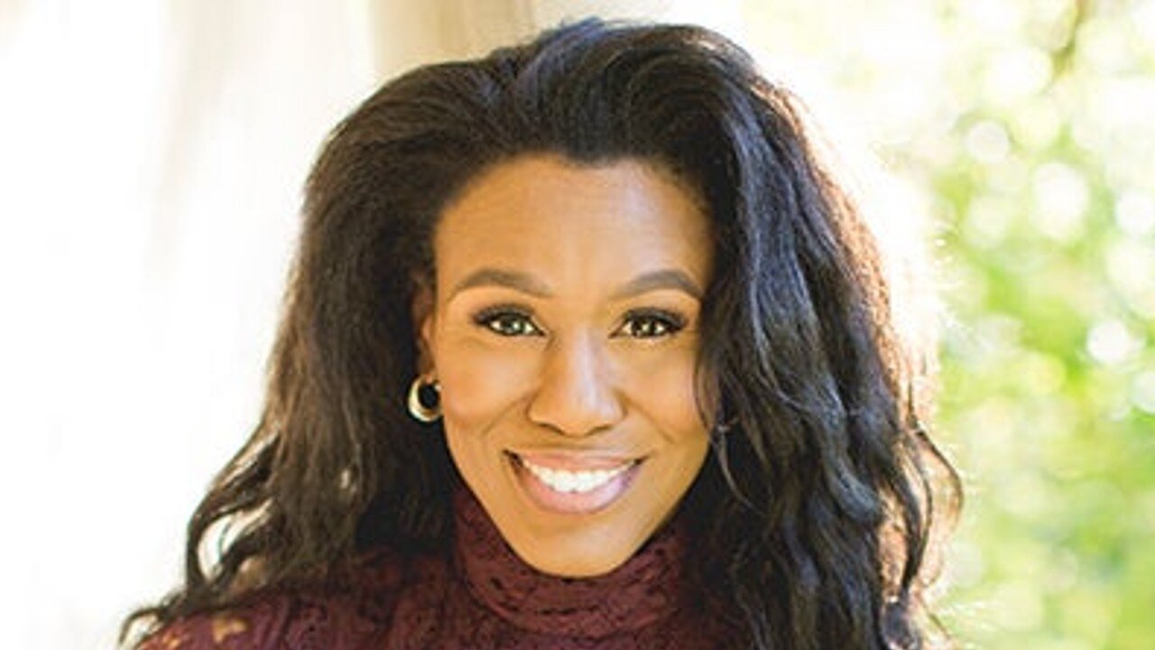 Priscilla Shirer Exposed!