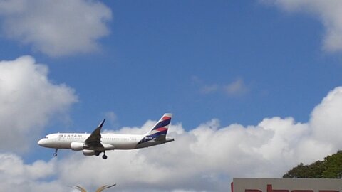 Airbus A320 PR-TYF vindo de Brasília para Manaus