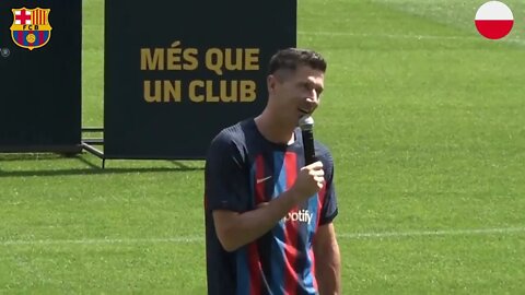 Robert Lewandowski gepresenteerd bij Barcelona "My happiness is very high."